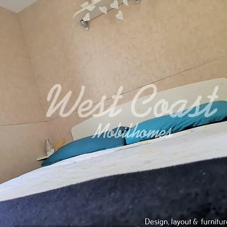 West Coast Mobilhome With Xxl Terrace In Naturist Solaris Fkk Tar-Vabriga