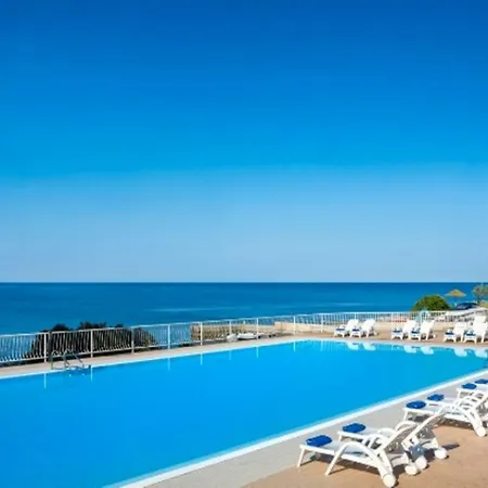 West Coast Mobilhome With Xxl Terrace In Naturist Solaris Fkk Park za odmor Tar-Vabriga